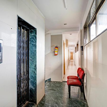 Hotel O Delight Inn Near Andheri Railway Station Bombaj Zewnętrze zdjęcie