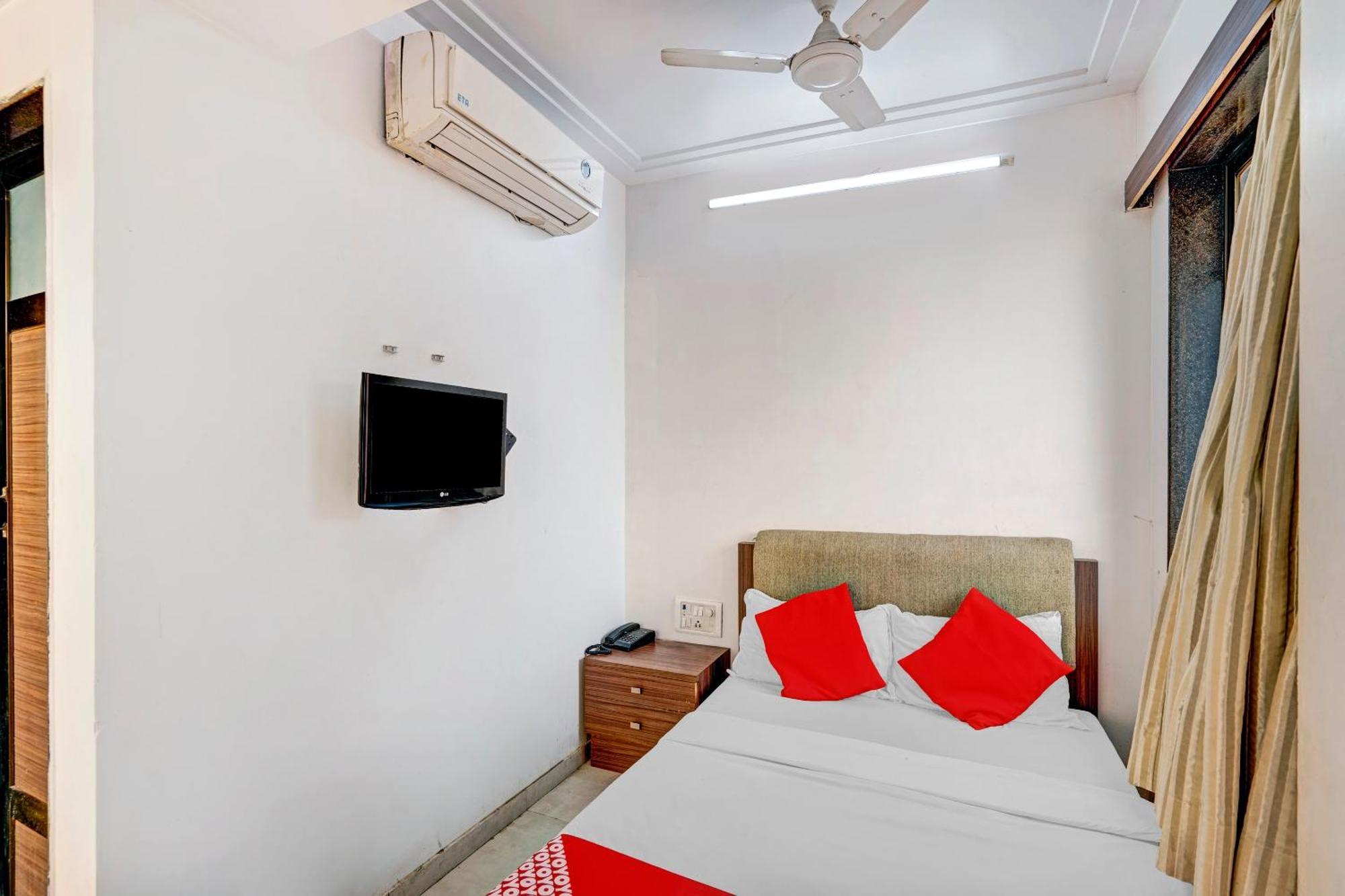 Hotel O Delight Inn Near Andheri Railway Station Bombaj Zewnętrze zdjęcie